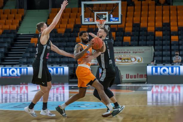 美的表现完 美的表现完