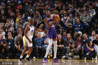 通过对他们 通过对他们